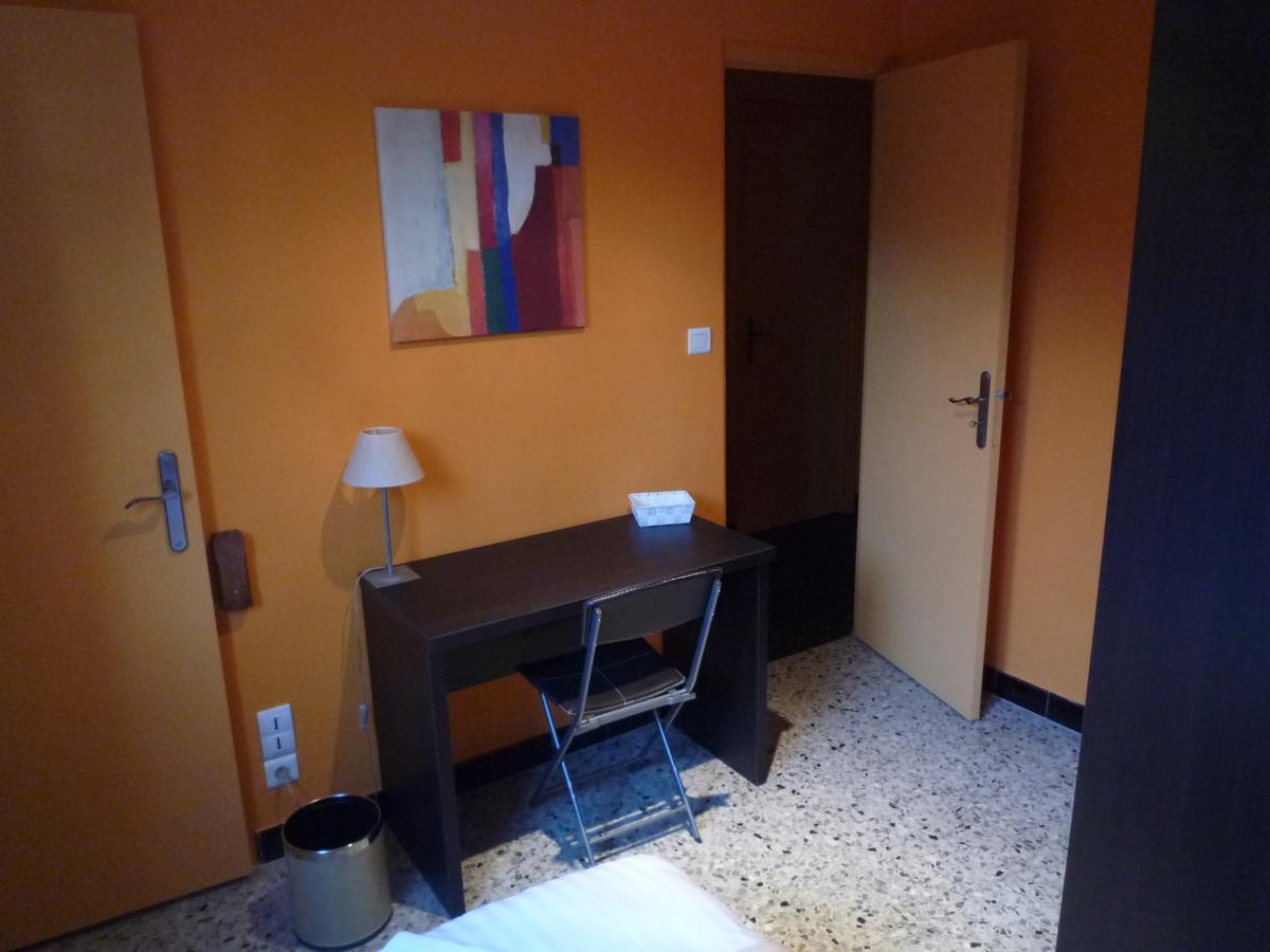 La Maison Des Bonheurs Bed & Breakfast Rillieux-la-Pape ภายนอก รูปภาพ