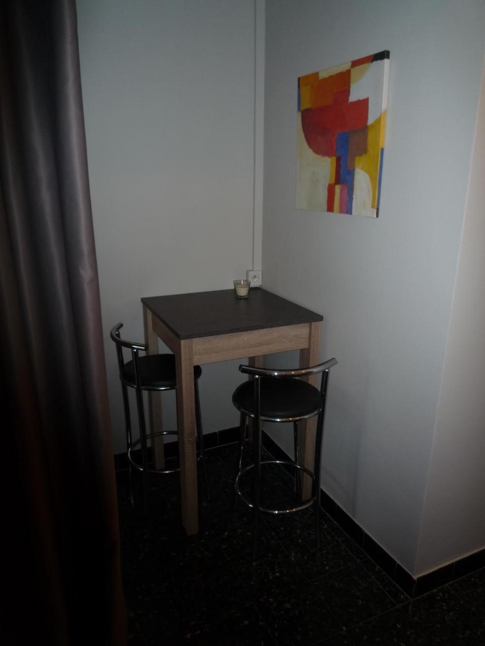 La Maison Des Bonheurs Bed & Breakfast Rillieux-la-Pape ภายนอก รูปภาพ